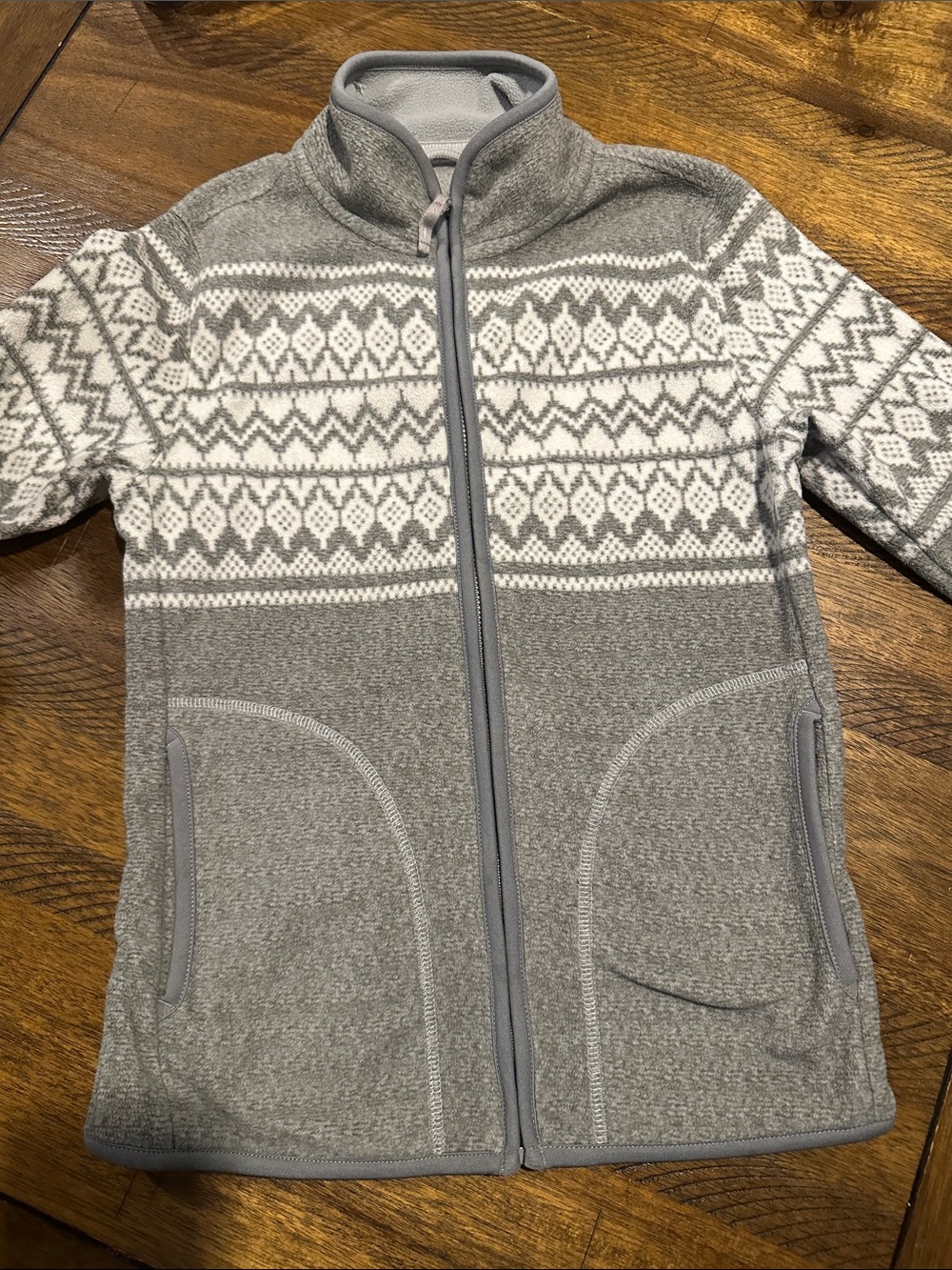 Uniqlo Grey and White Knit-Pattern Zip Fleece Jacket